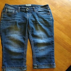 Mudd capri jeans